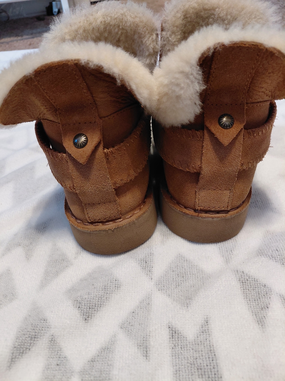 UGG Cream Shearling-Lined Slip-On Mule Camel - Picture 3 of 6